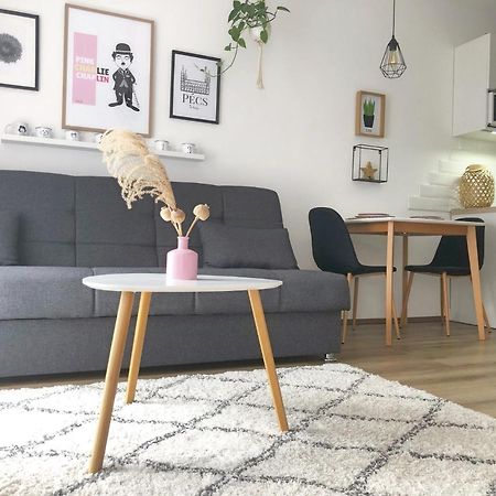SC design Home Apartman Pécs Eksteriør billede